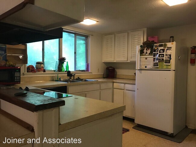 Foto del edificio - 3 br, 2 bath House - 225 Davis Estates Rd