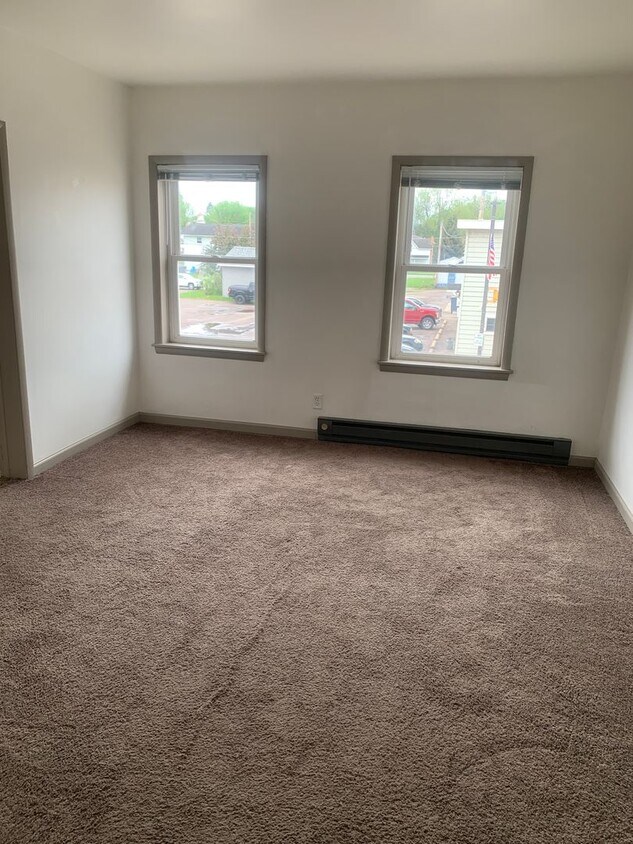 Foto del edificio - 115 E Lincoln Ave