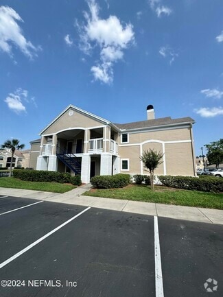 Building Photo - 440 Timberwalk Ct