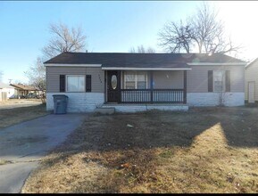 Building Photo - 2809 NW 19th St
