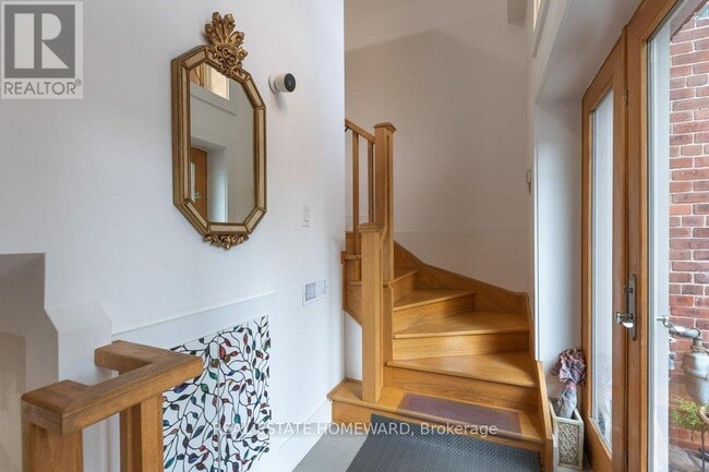 Building Photo - 21 Swanwick Ave