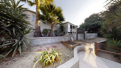 Building Photo - 6420 Montezuma Rd