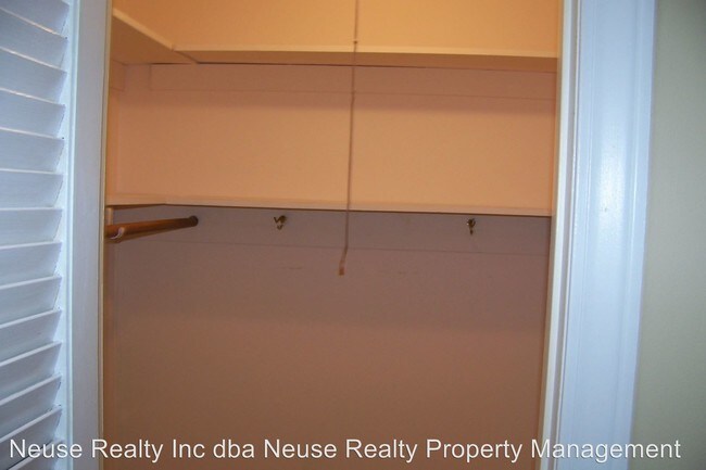 Building Photo - 3 br, 2 bath House - 6006 Cassowary Lane
