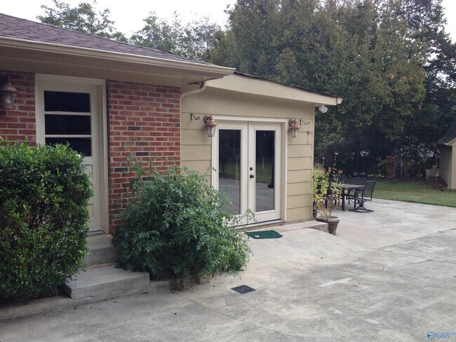 Foto del edificio - 7601 Martha Dr SE