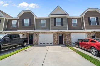 Building Photo - 45 Horizon Ln