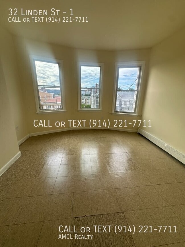 Building Photo - 32 Linden St