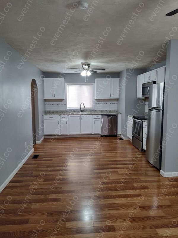 Foto del edificio - 19019 E 6th St N