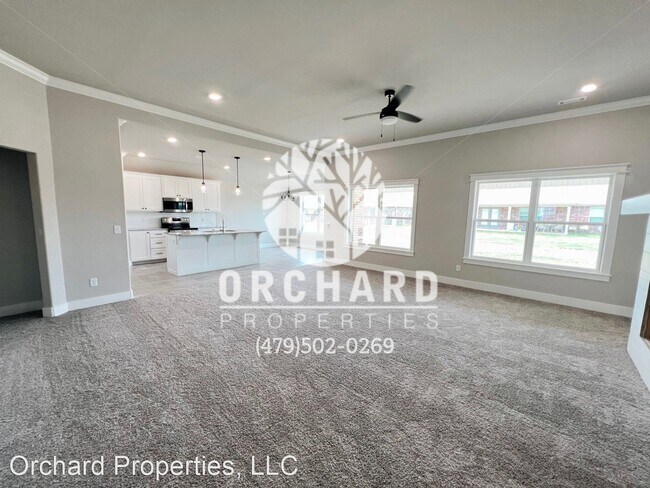 Foto del edificio - 4 br, 2 bath House - 983 Madden St.