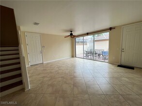 Building Photo - 28482 Villagewalk Blvd