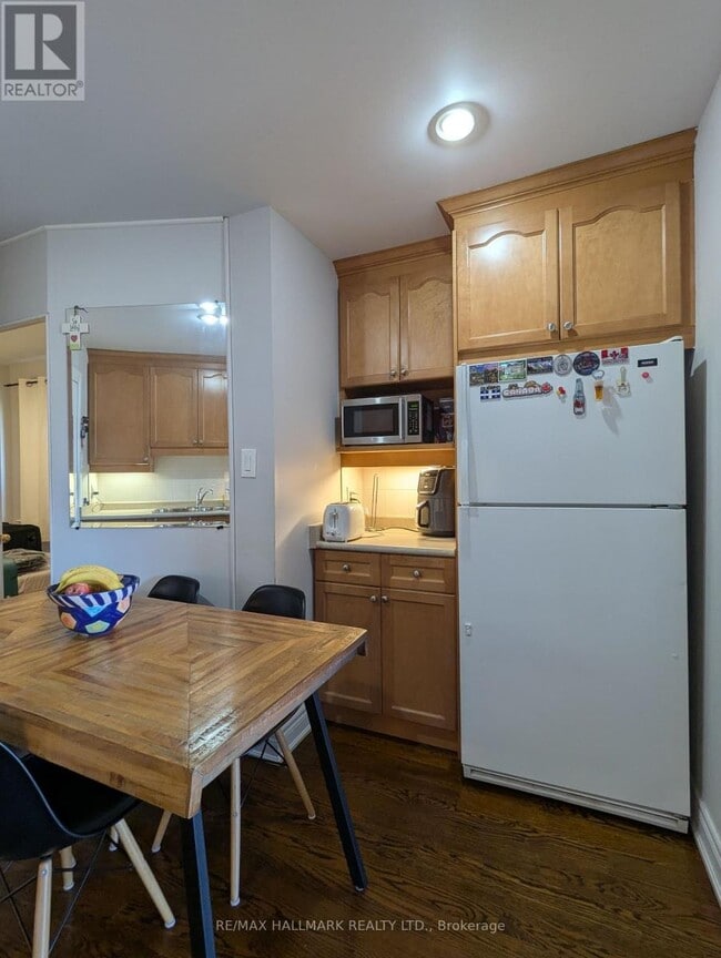 Building Photo - 14 Innes Ave