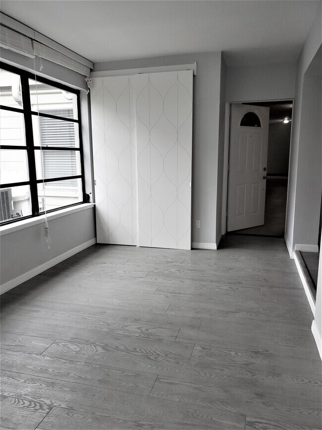 Back Second Entrance steps from elevator - 2072 Australia Way W