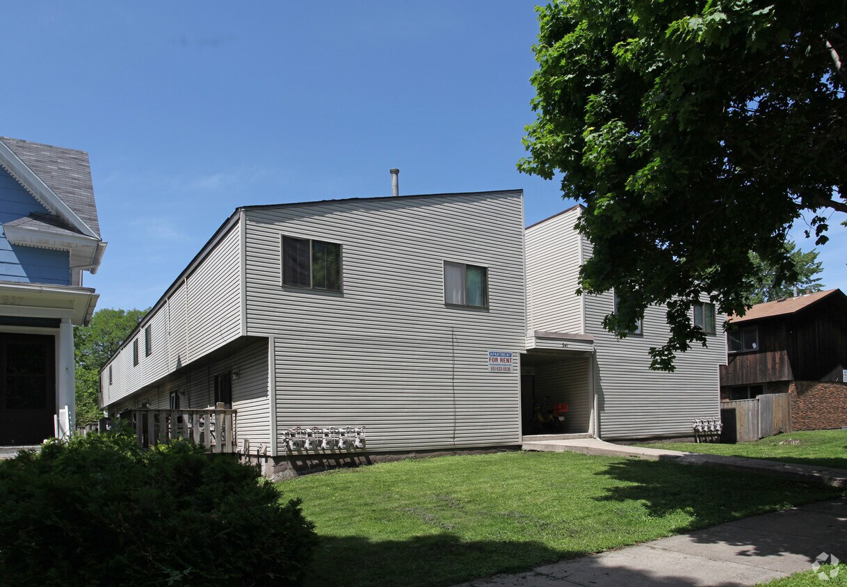 Foto del edificio - 941 17th Ave SE