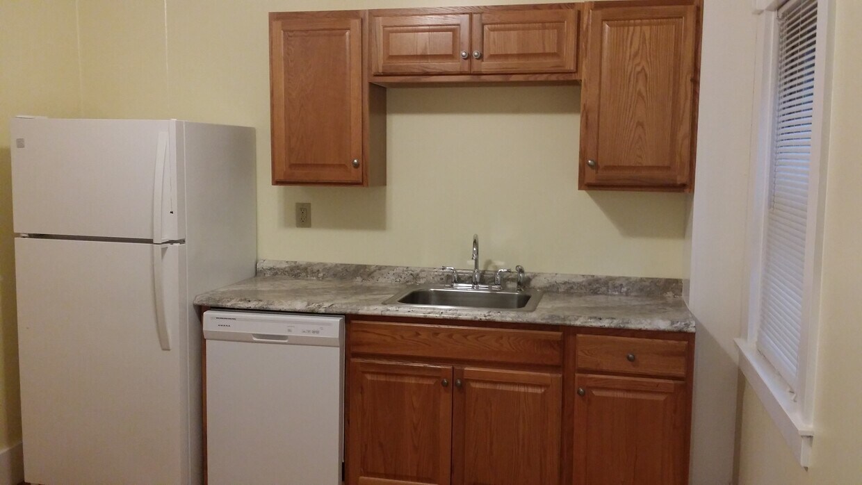 257 Roxbury St, Keene, NH 03431 Apartments in Keene, NH