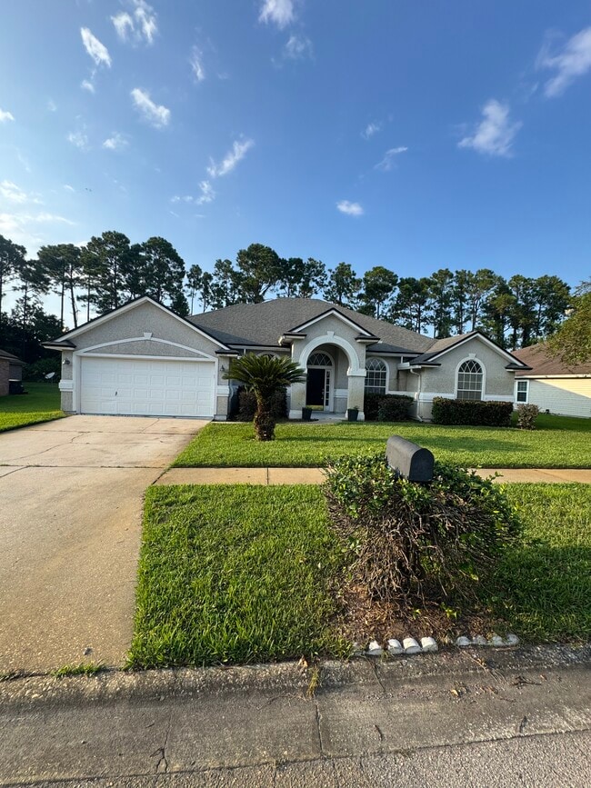 Building Photo - 12033 Walkers Glen Ln N