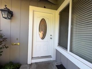 Foto del edificio - 493 Waskow Dr