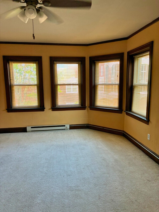 Building Photo - Brownstone Flats