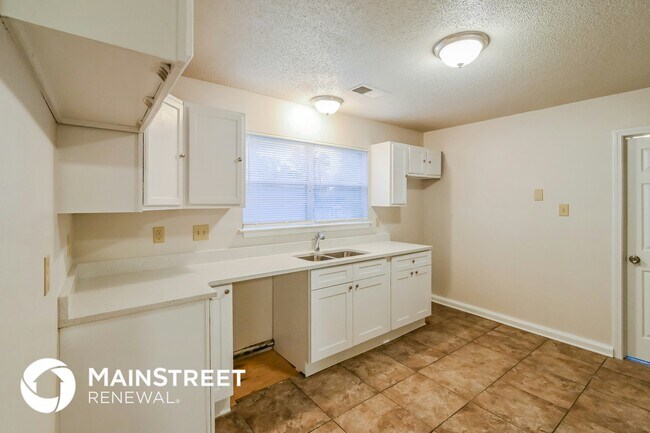 Foto del edificio - 5962 Wagon Hill Rd E