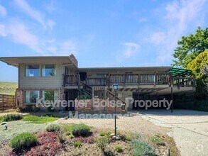 Building Photo - 2829 N Bogus Basin Rd