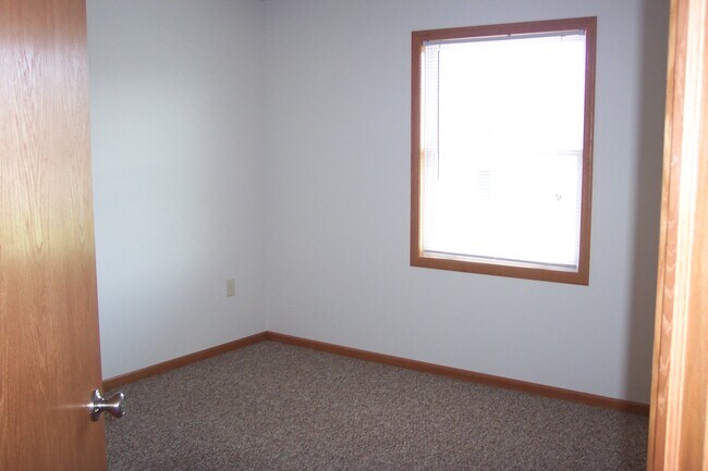 Building Photo - 603 Landmann St