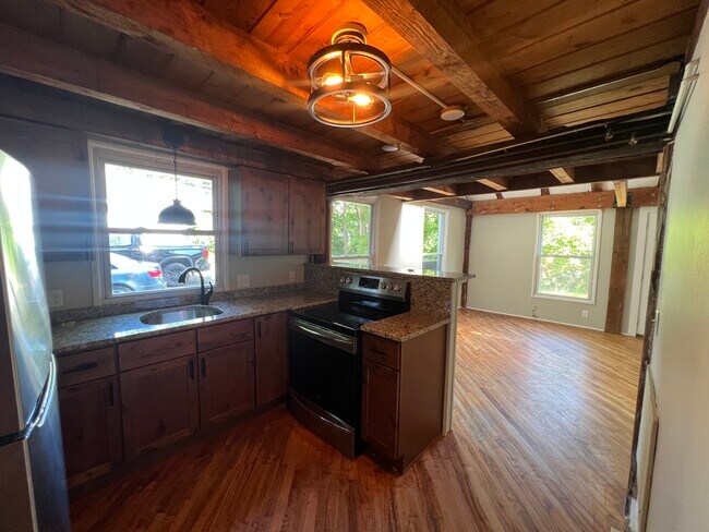 Kitchen - 30 N East St