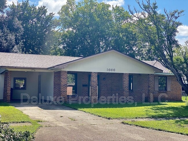 Foto del edificio - 1666 North Rosedale Drive
