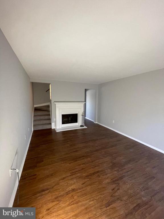 Building Photo - 2824 Chablis Cir