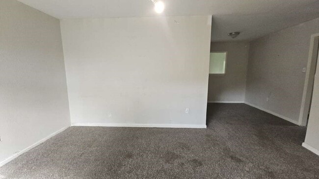 Building Photo - 9206 Mirawood St