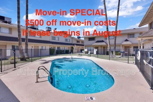 Photo - 3934 E Piccadilly Rd Townhome