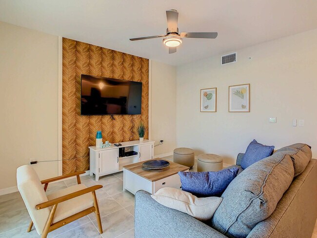 Foto del edificio - 3151 Paradox Cir