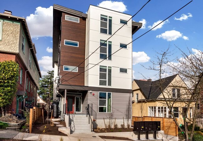 Foto del edificio - Apartment in Seattle -- Capitol Hill