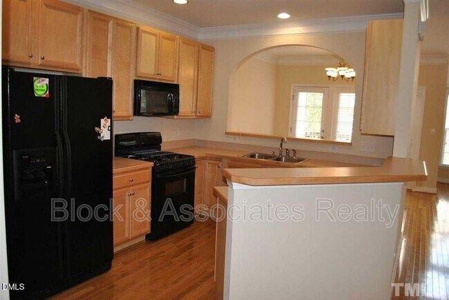 Foto del edificio - 4305 Flintlock Ln