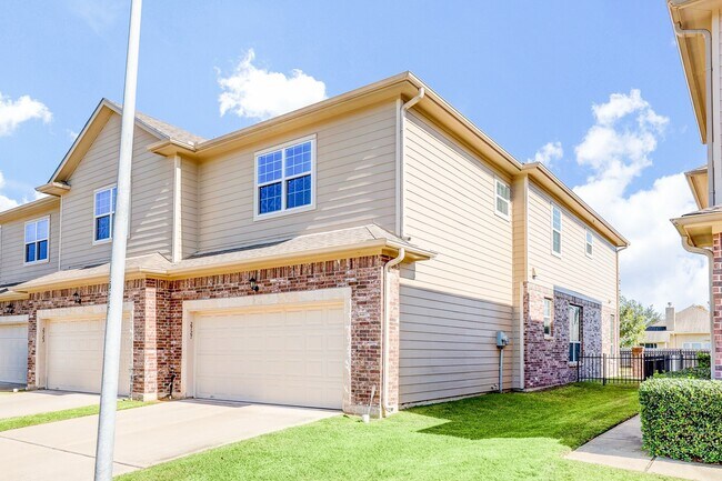Building Photo - 2727 Misty Heath Ln