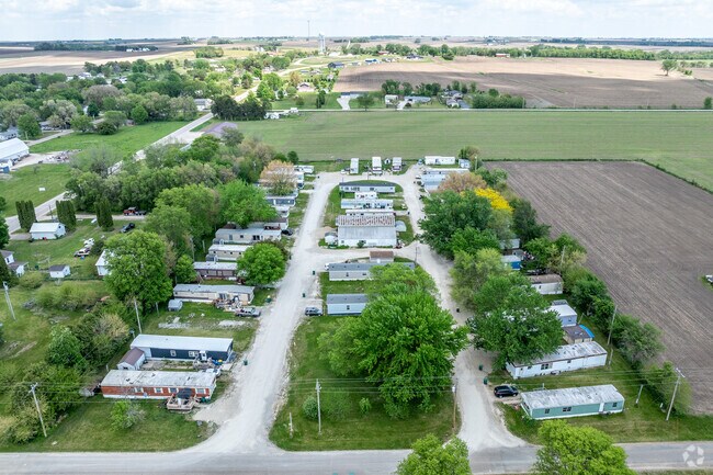 Aerial Photo - Quasky Village Mobile Home Park