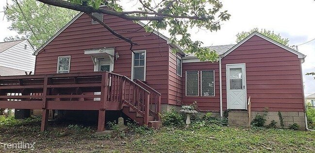 Foto del edificio - 2 br, 1 bath House - 2318 South Cedar Avenue