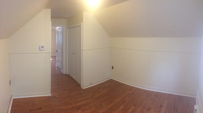 Upper Master - 2205 South Allis Street