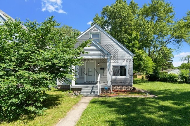 Charming 3BR/1B Single-Family Home - Charming 3BR/1B Single-Family Home