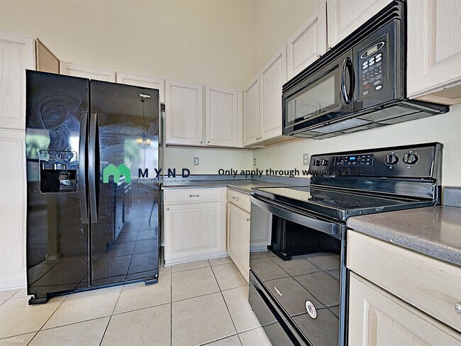 Foto del edificio - 3 br, 2 bath House - 15032 S 40th St