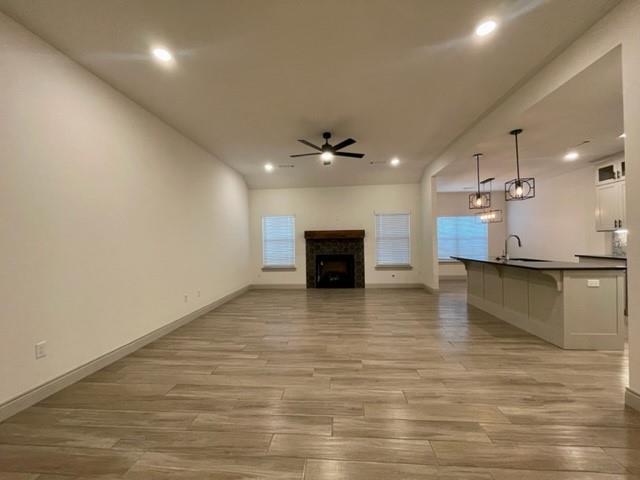 Foto del edificio - 1024 Laux Ln