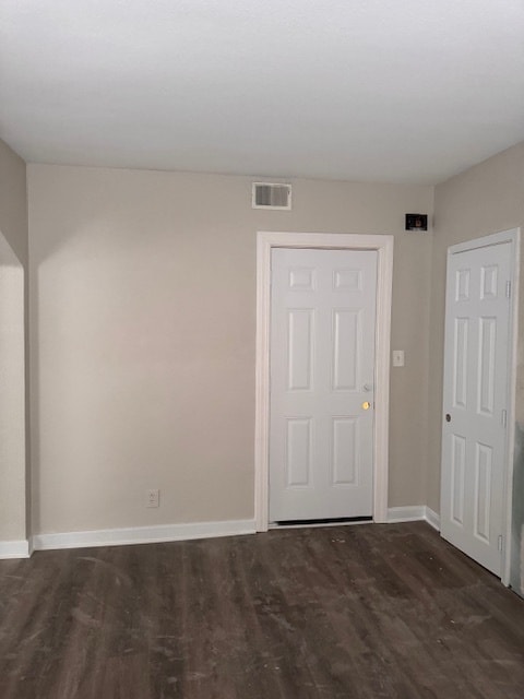 Building Photo - 420 Olive St