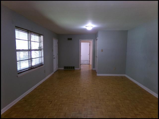 Foto del edificio - 5007 Lochridge Rd