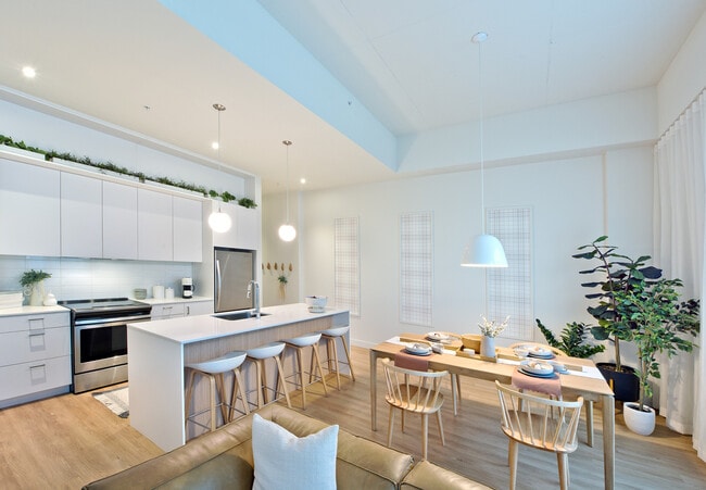 Building Photo - 8405 Place Saint-Charles