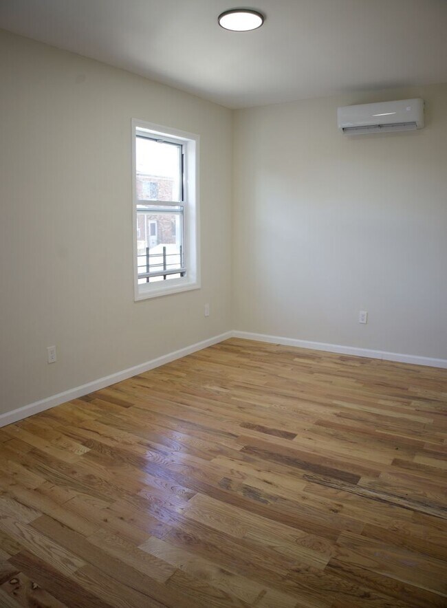 Foto del edificio - 4115 Wilder Ave