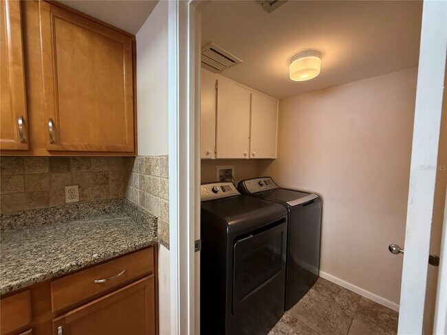 Foto del edificio - 5155 Isla Key Blvd S