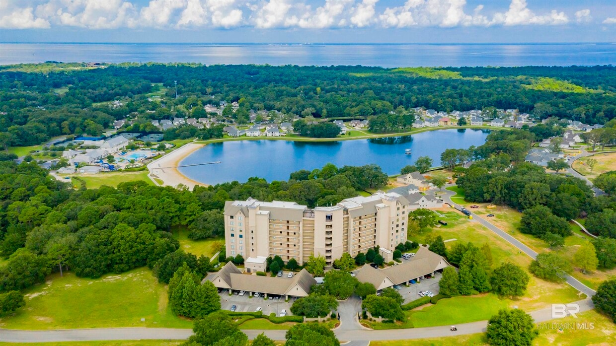 Primary Photo - 18269 Colony Dr Dr