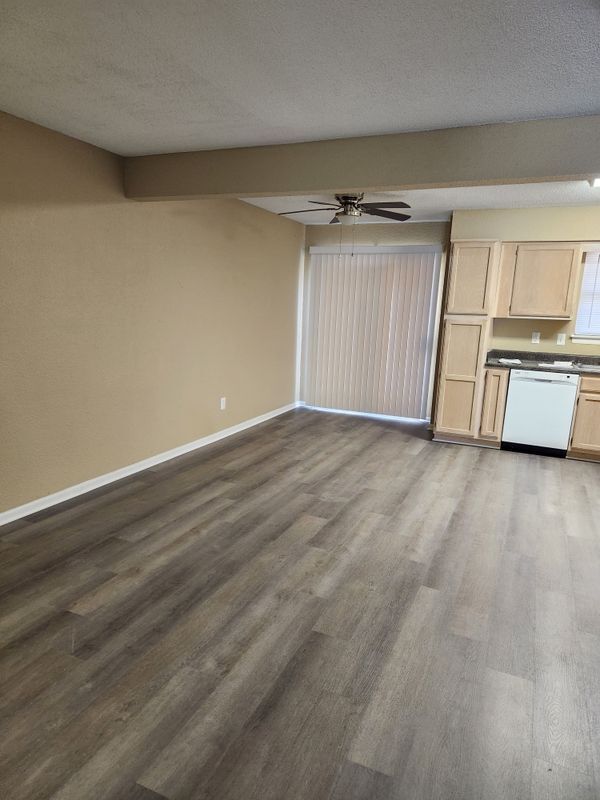 Foto del edificio - 931 Mulberry St