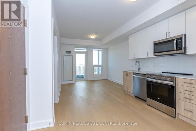 Building Photo - 3240 William Coltson Ave