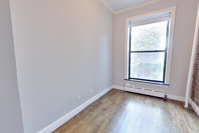 Foto del edificio - 232 E 14th St