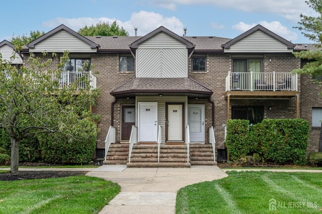 Foto del edificio - 4112 Birchwood Ct