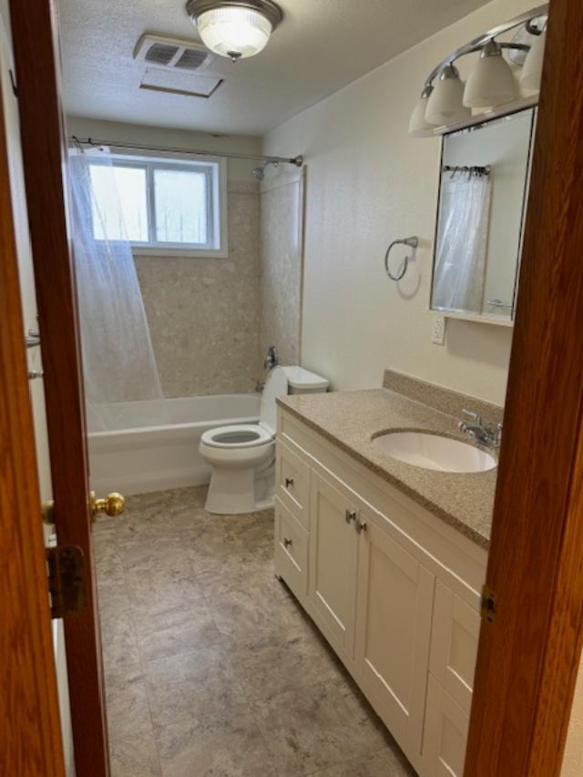 Building Photo - 502 Parkway Dr