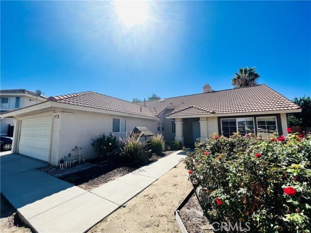 Foto del edificio - 1046 Sycamore Ln